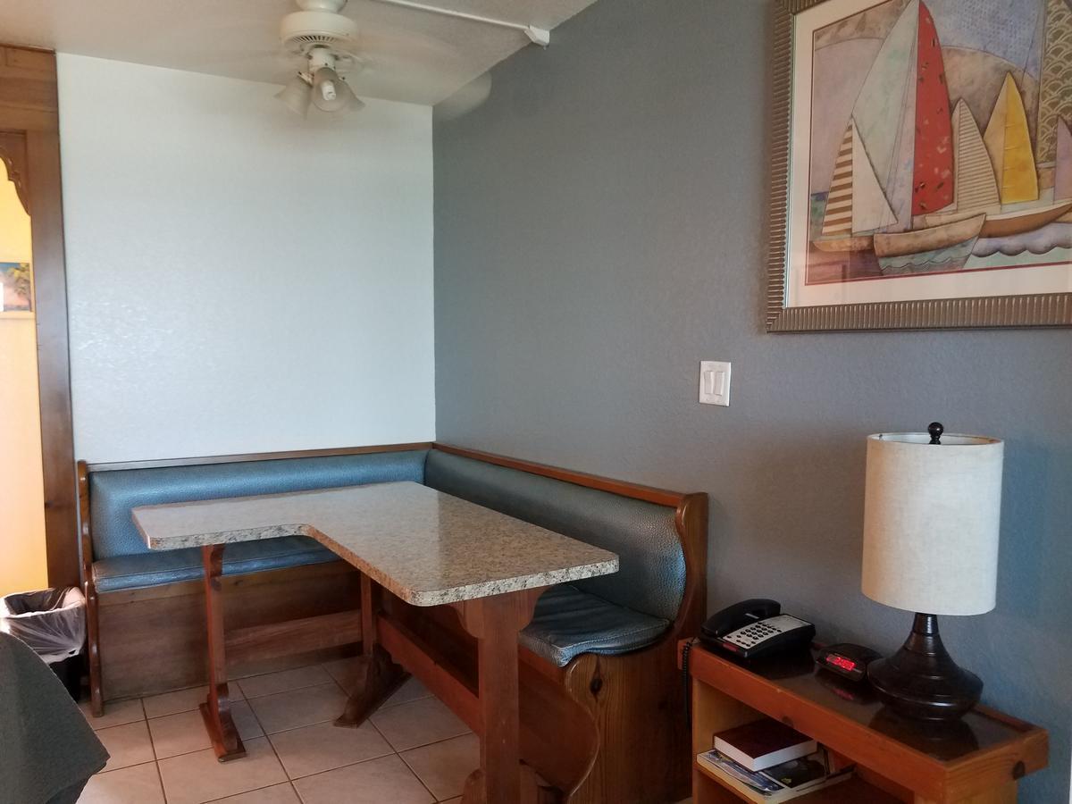 Georgian Inn Beach Club Ormond Beach Bagian luar foto